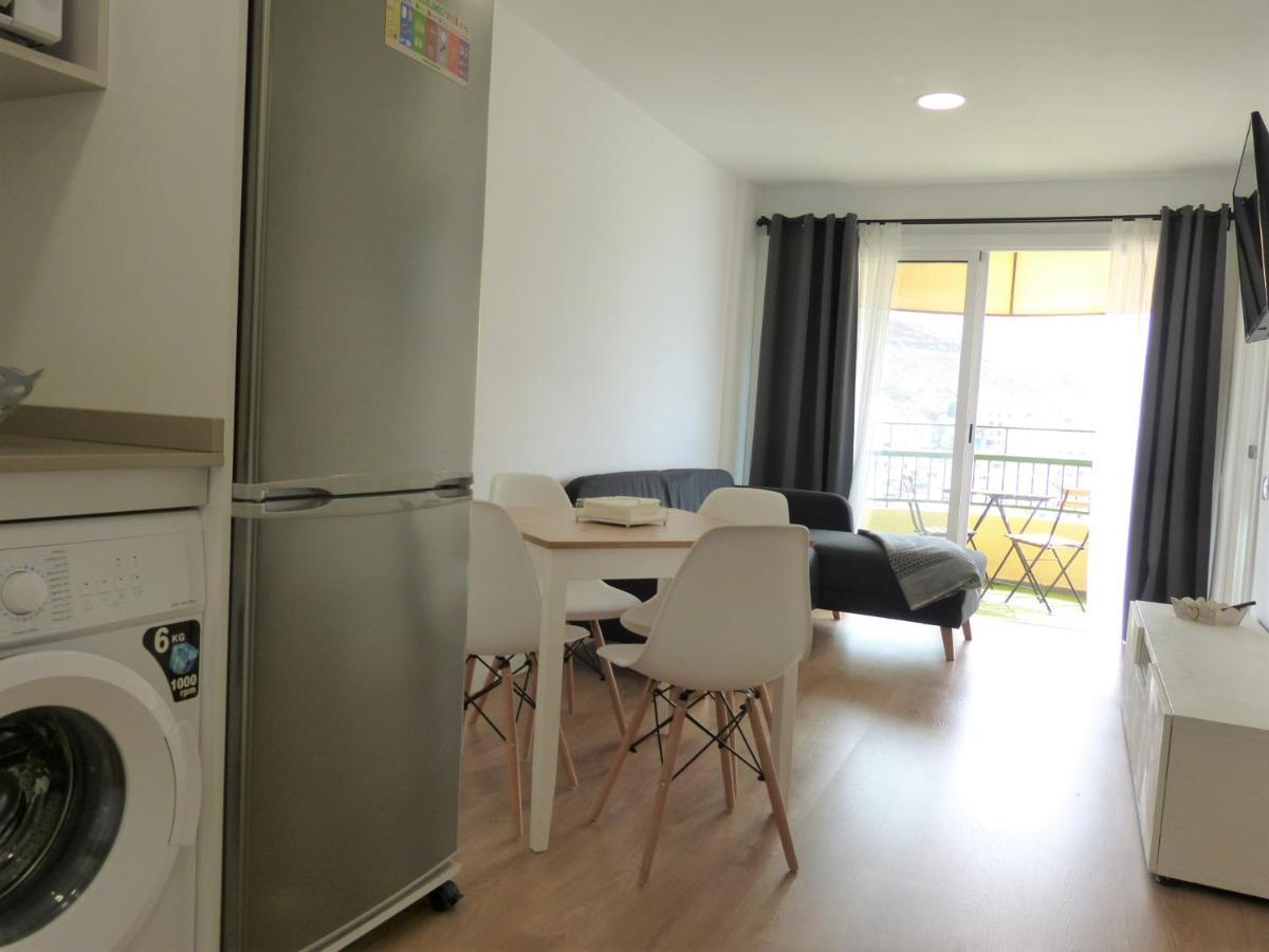 Suncanarias Apartamento Torres Del Sol 1305 Arona  Exterior photo